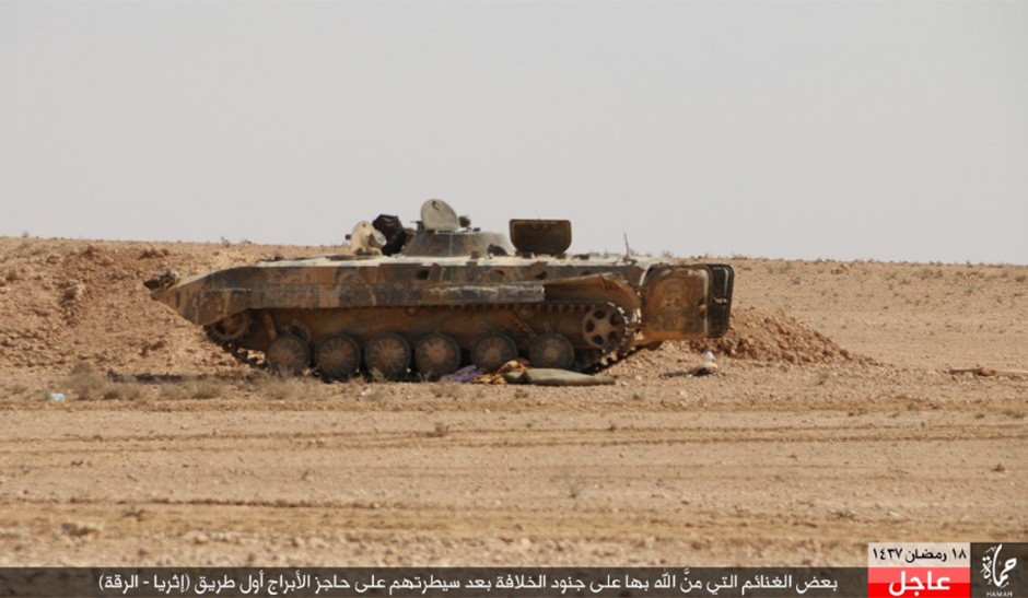  The extremists are busy fighting Syrian coalition troops on the Ithriya to Tabqah highway