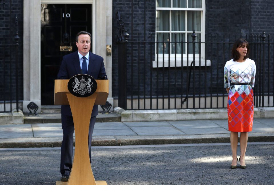 David Cameron, flanked by wife Samantha, announcing he will be resigning as Prime Minister