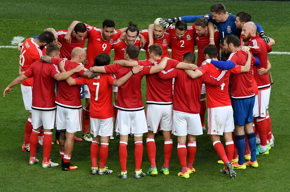  The Wales players linked up at the final-whistle after booking their place in the last eight