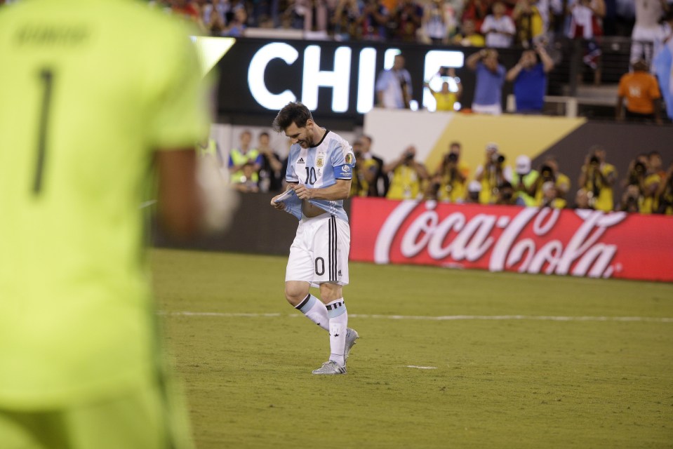  Lionel Messi missed from the penalty spot as Argentina lost in a major final for the third year in a row