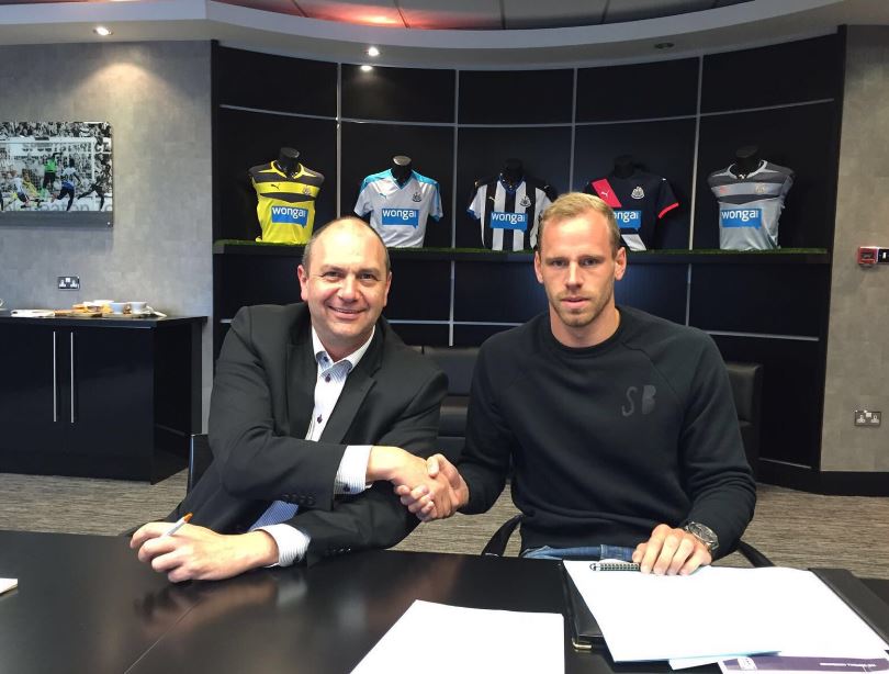 Matz Sels completes his £4million move to Newcastle from Belgian side Gent