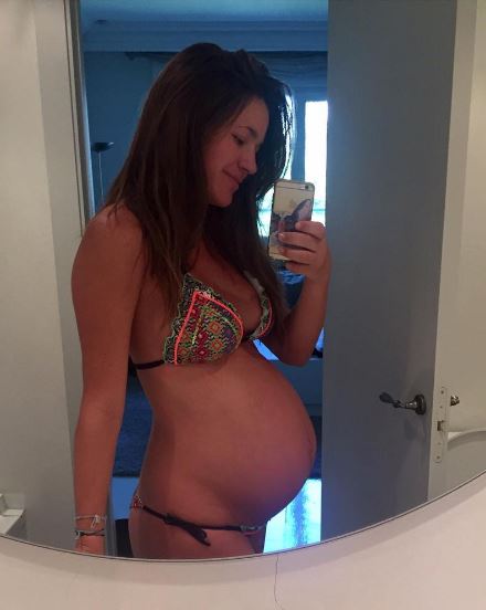  Malena and her baby bump just days before she gave birth