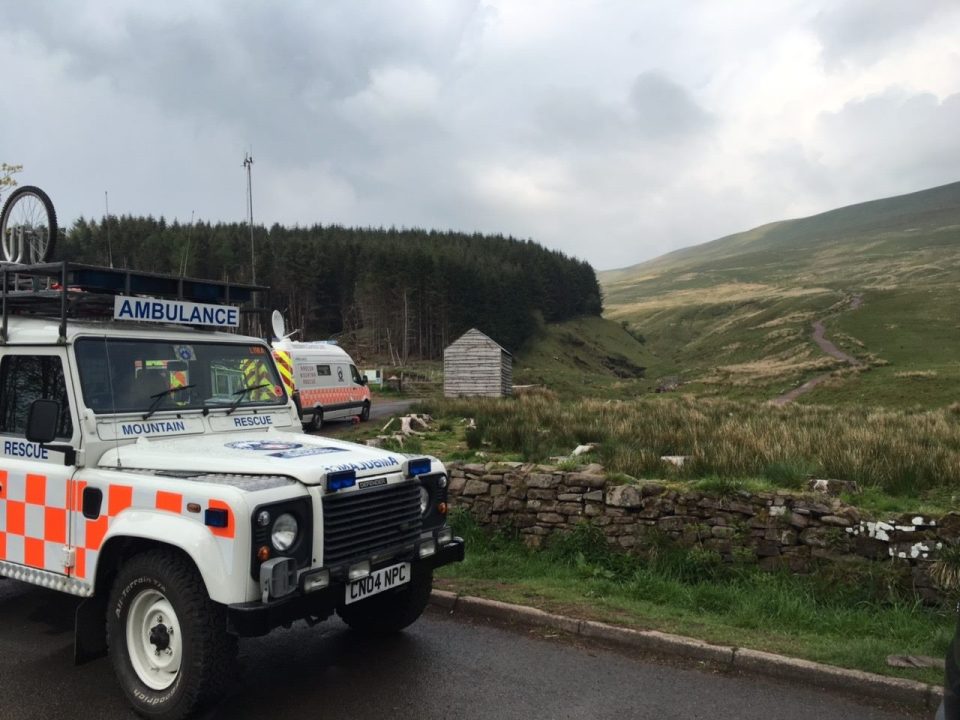  Helicopter rescue teams, police and coastguards are desperately searched for the 24 children who got lost in bad weather