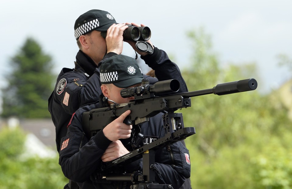 Police counter sniper armed units