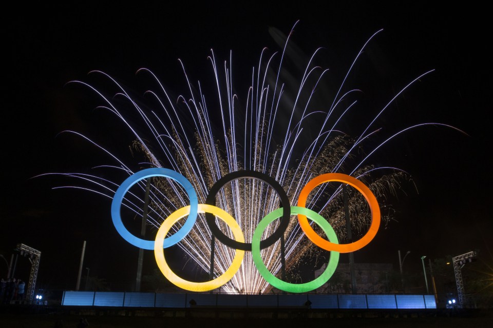 Coubertin used the design as the emblem of the IOC's 20th anniversary celebration in 1914