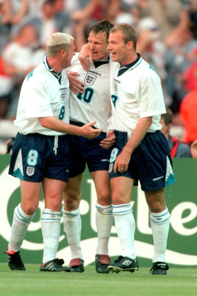 Soccer - Euro 96 - Group A - England v Netherlands - Wembley Stadium