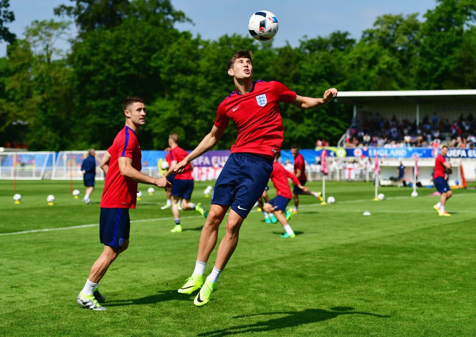  Manchester City are closing in on a £53m deal for England centre-back John Stones