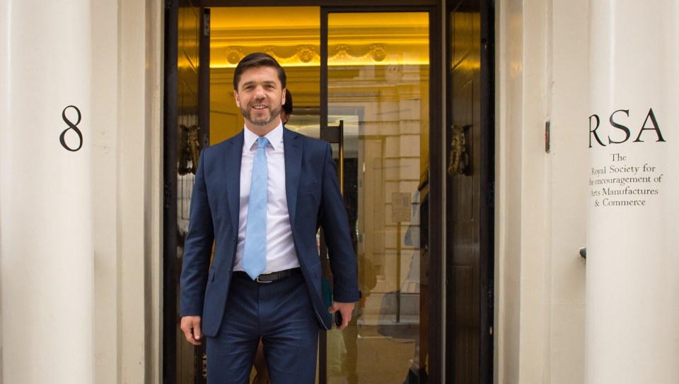  Stephen Crabb is running as a blue collar candidate