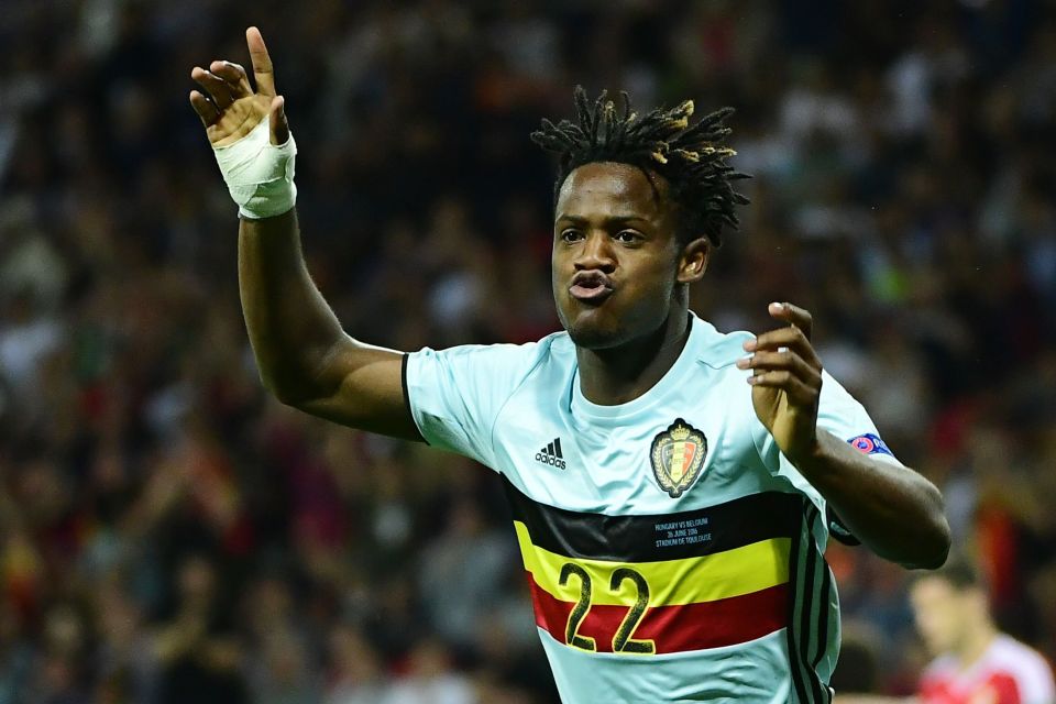  Michy Batshuayi has already arrived at Stamford Bridge