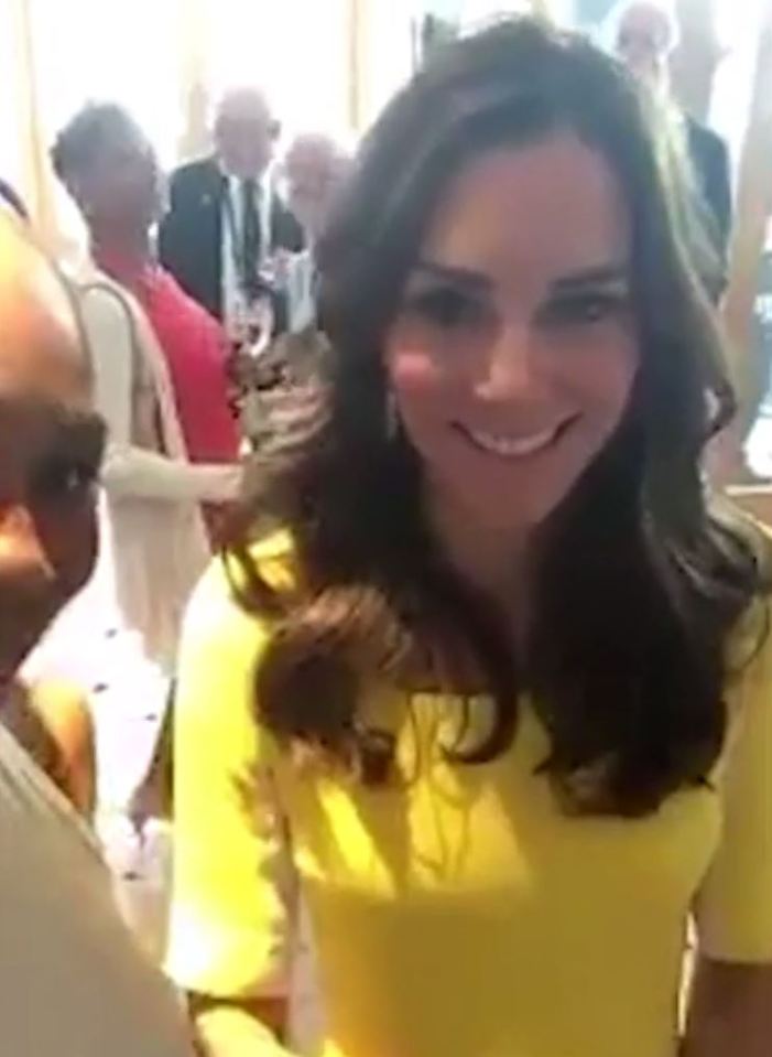  Kate Middleton jumped into a selfie with Serena Williams at Wimbledon