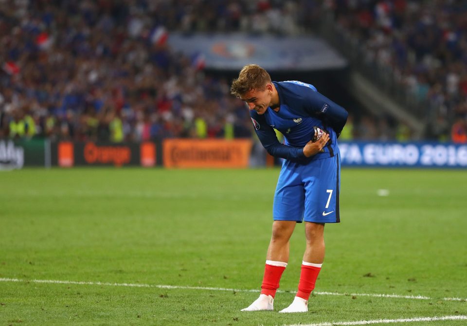  Griezmann continued his love affair with the French public