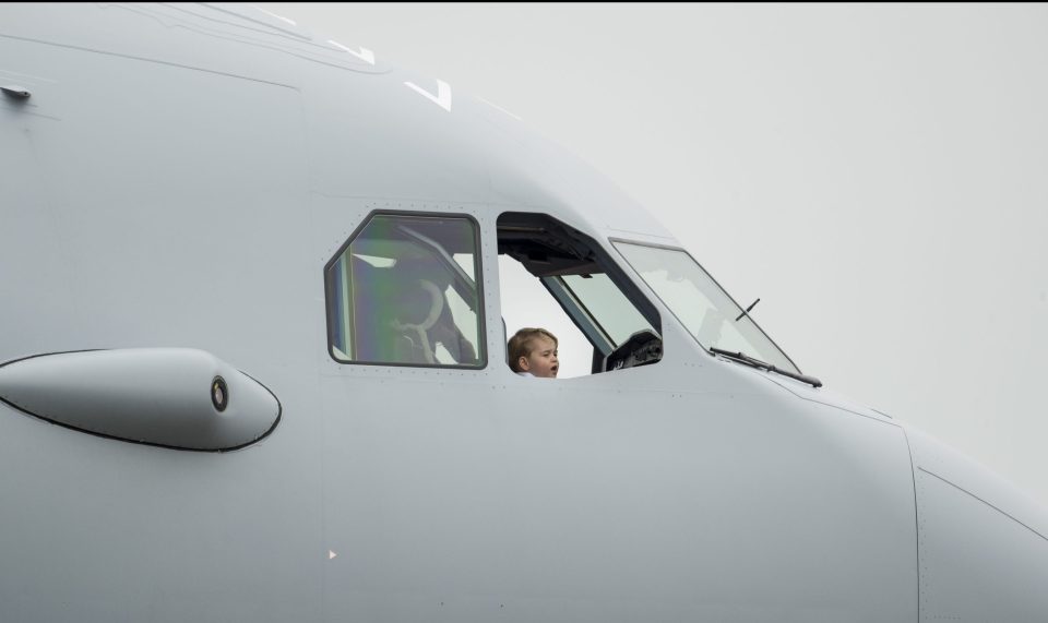 He also sat in the cockpit of an Australian Air Force Aircraft