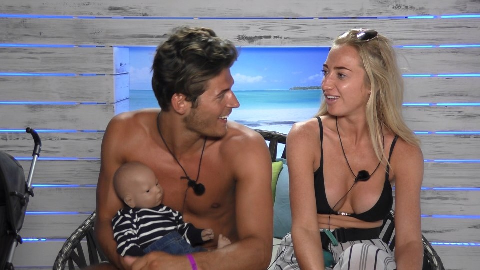 Adam J was left holding his baby after Lauren headed to the garden for a smoke, admitting she was struggling with the task 