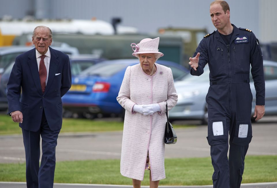 The trio spent 40 minutes seeing the new facilities in Cambridge where Prince William will work from 