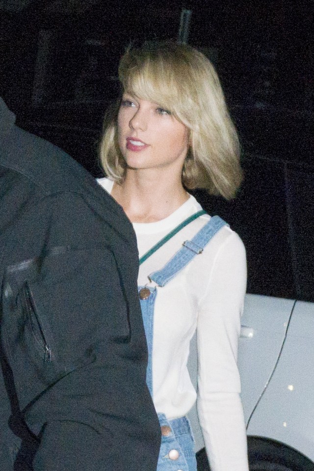 Taylor Swift went shopping at Kookai in Gold Coast