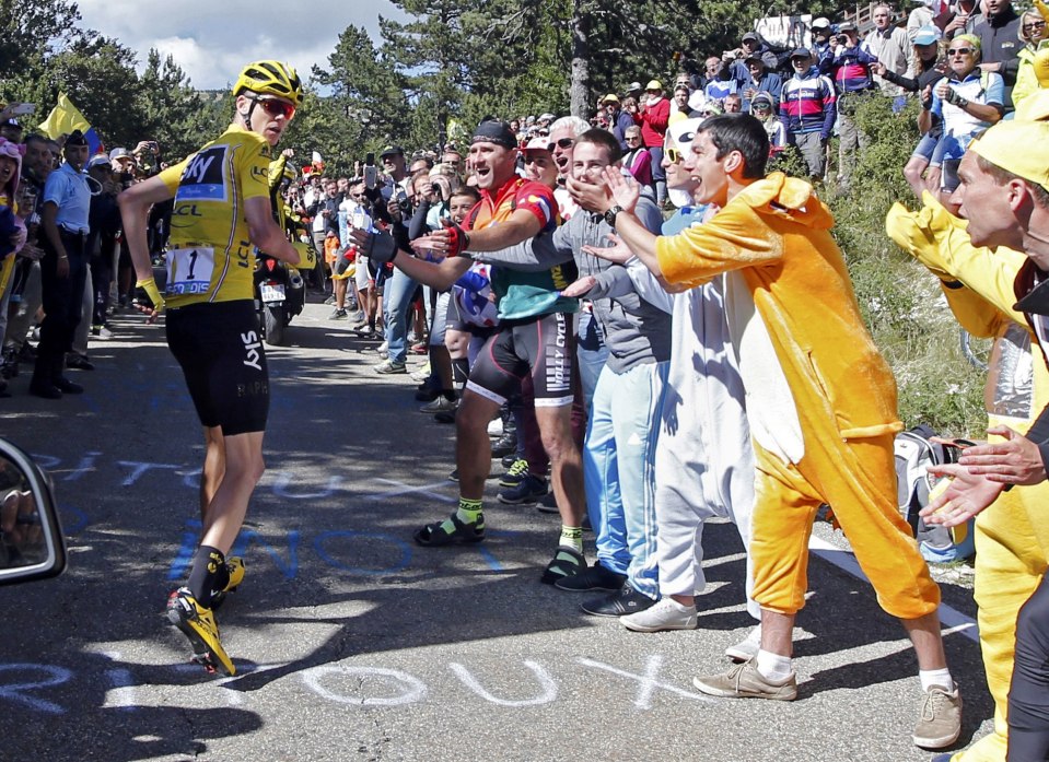 Froome was forced to make a dash as he lost his coveted yellow jersey