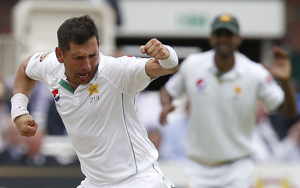 Pakistan's Yasir Shah celebrates taking