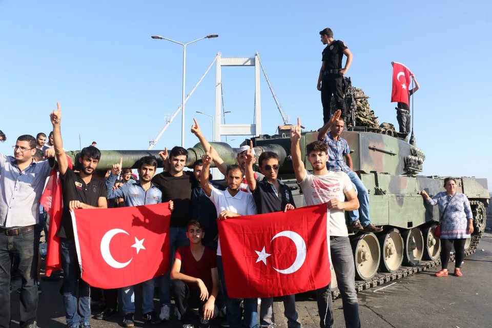  The West has welcomed the failure of the military coup in Turkey