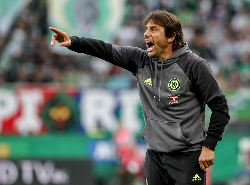 Antonio Conte gets his point across during Chelsea's first pre-season match against Rapid Vienna on Saturday which ended in defeat