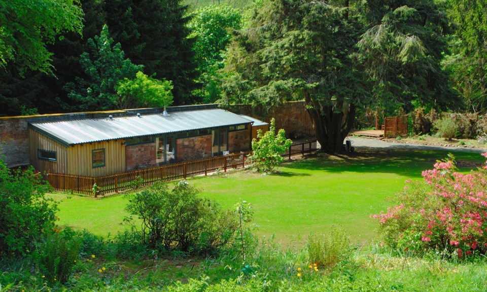  Not your average shed, this guest house offers a unique stay in a stunning rural setting