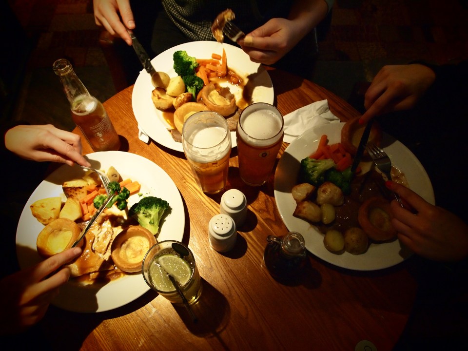  A traditional roast features meat, potatoes and veg