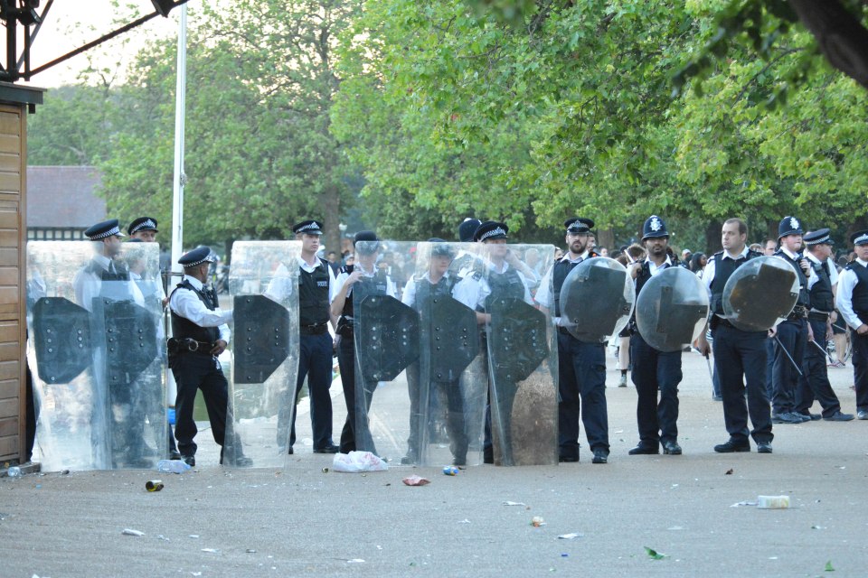  Officers clashed with people in Hyde Park last night after a water fight turned violent