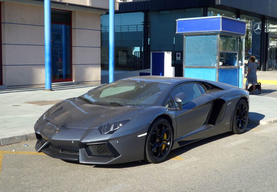 Lamborghini Aventador