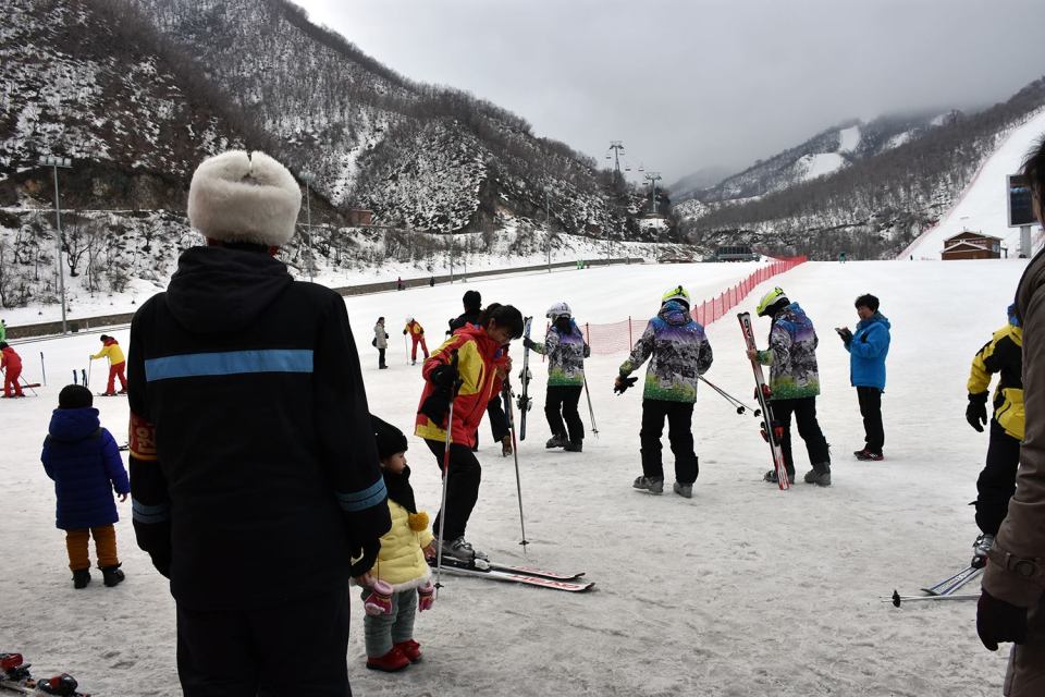  The eight-day tour by Lupine Travel includes three days' skiing at the resort and a trip to the capital Pyongyang