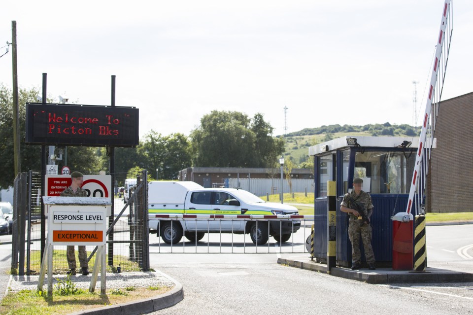  The source added that guards had been told to wear helmets and body armour while on duty, but that order was later rescinded