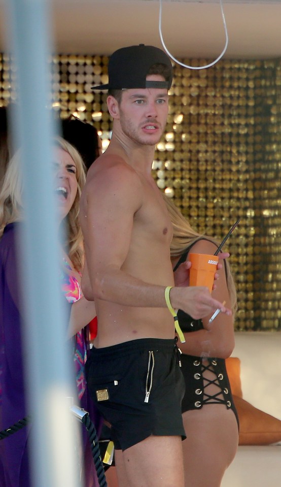 Excl - Kady McDermott and Scott Thomas at a Beach Club in Ibiza