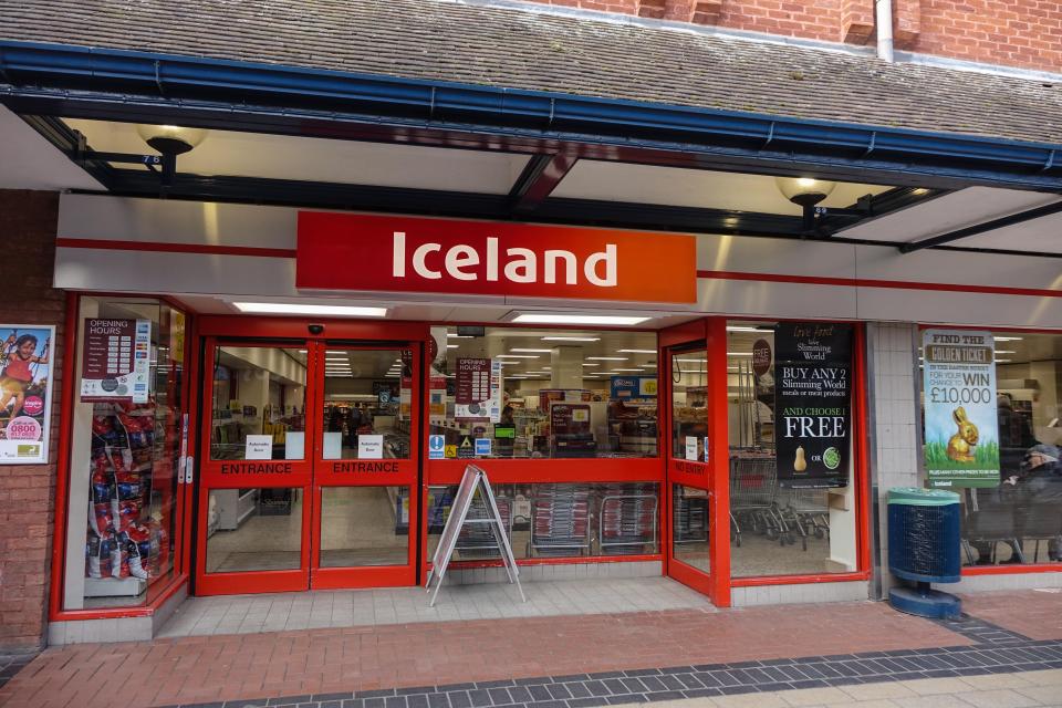  Supermarket favourite Iceland are advertising hundreds of new jobs