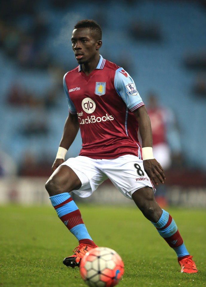  West Ham will make one last play to land Gueye from Villa