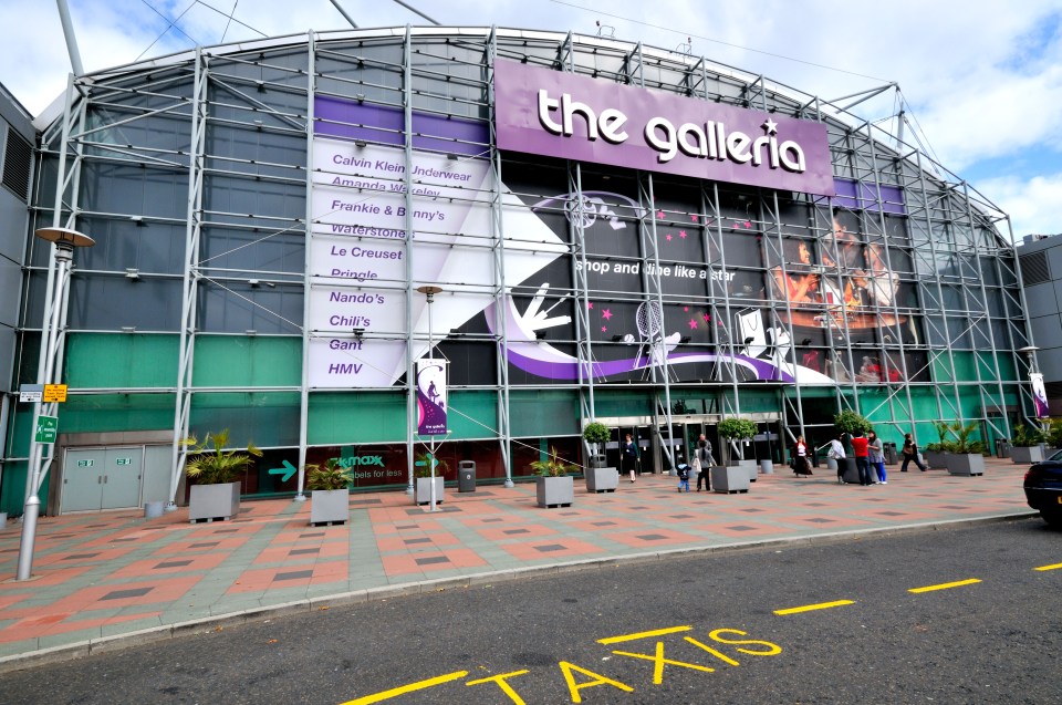  Hatfield Galleria shopping centre is at the centre of a bomb drama