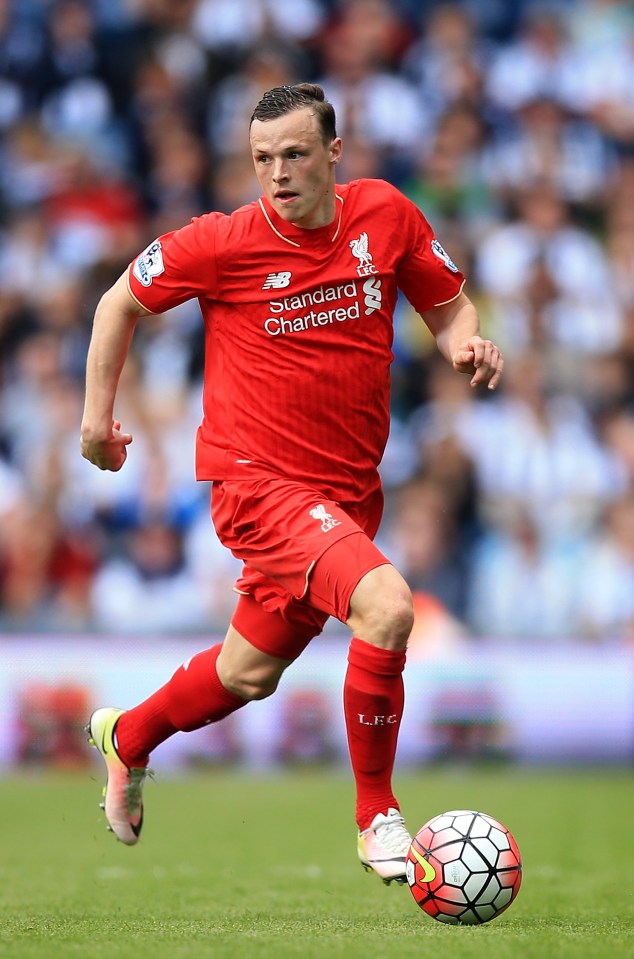 Brad Smith has signed for Bournemouth for an undisclosed fee