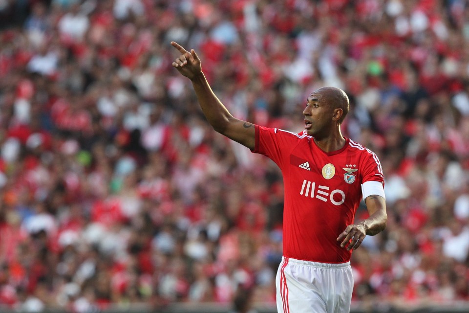  Luisao is seen as a icon with the fans after 13 years as a Benfica player