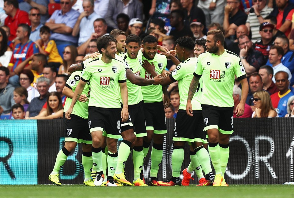 LONDON, ENGLAND - AUGUST 27: Joshua King of AFC Bournemouth celebrates scoring his sides first goal with team mates during the Premier League match between Crystal Palace and AFC Bournemouth at Selhurst Park on August 27, 2016 in London, England. (Photo by Bryn Lennon/Getty Images)