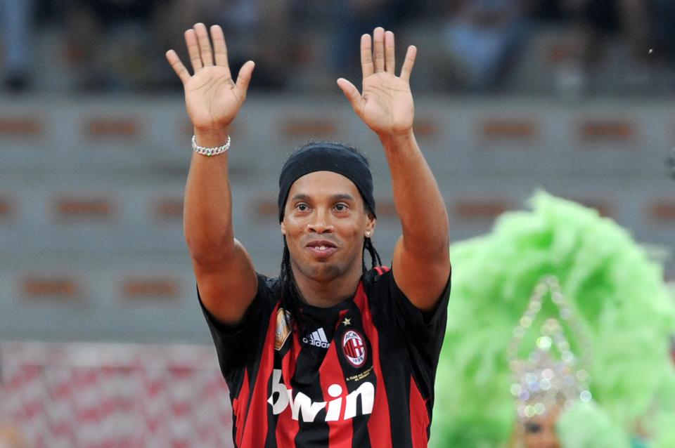  Pep Guardiola immediately sanctioned sale of Ronaldinho to AC Milan