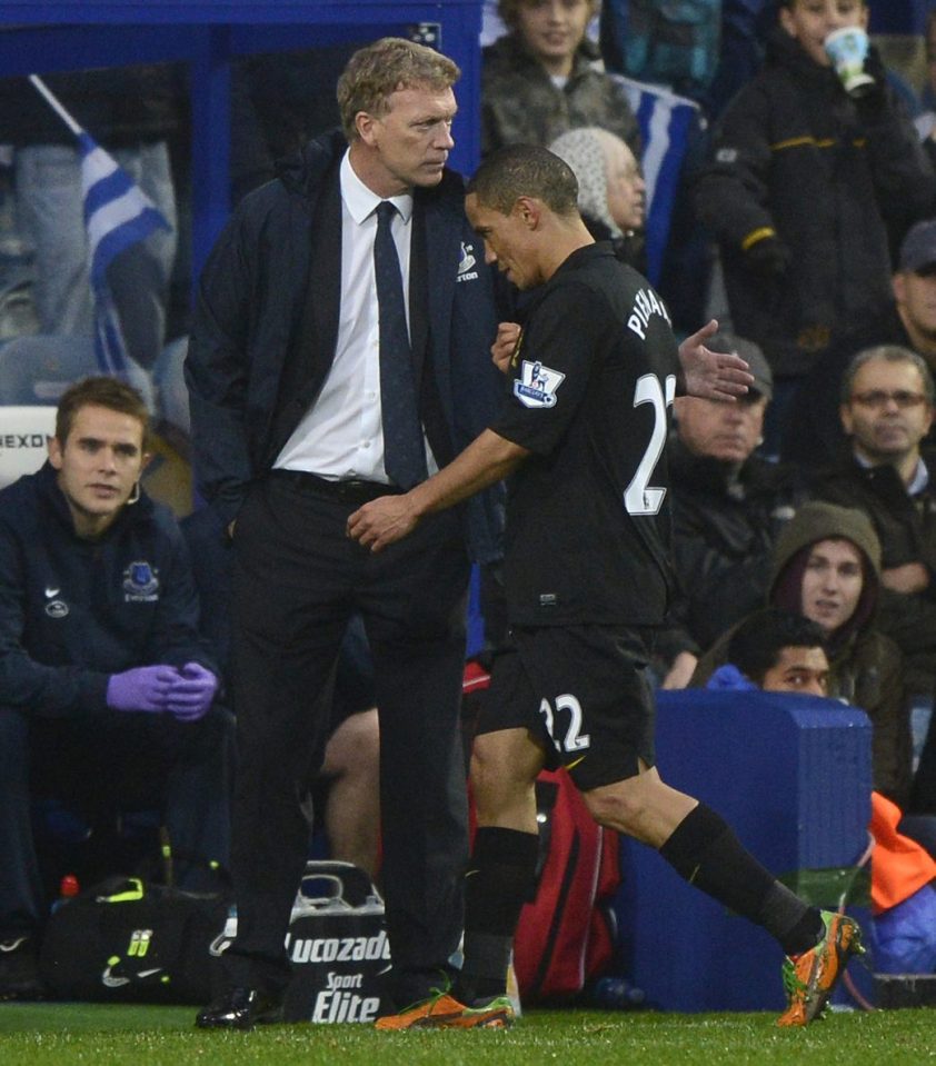  David Moyes managed Steven Pienaar during his time in charge of Everton