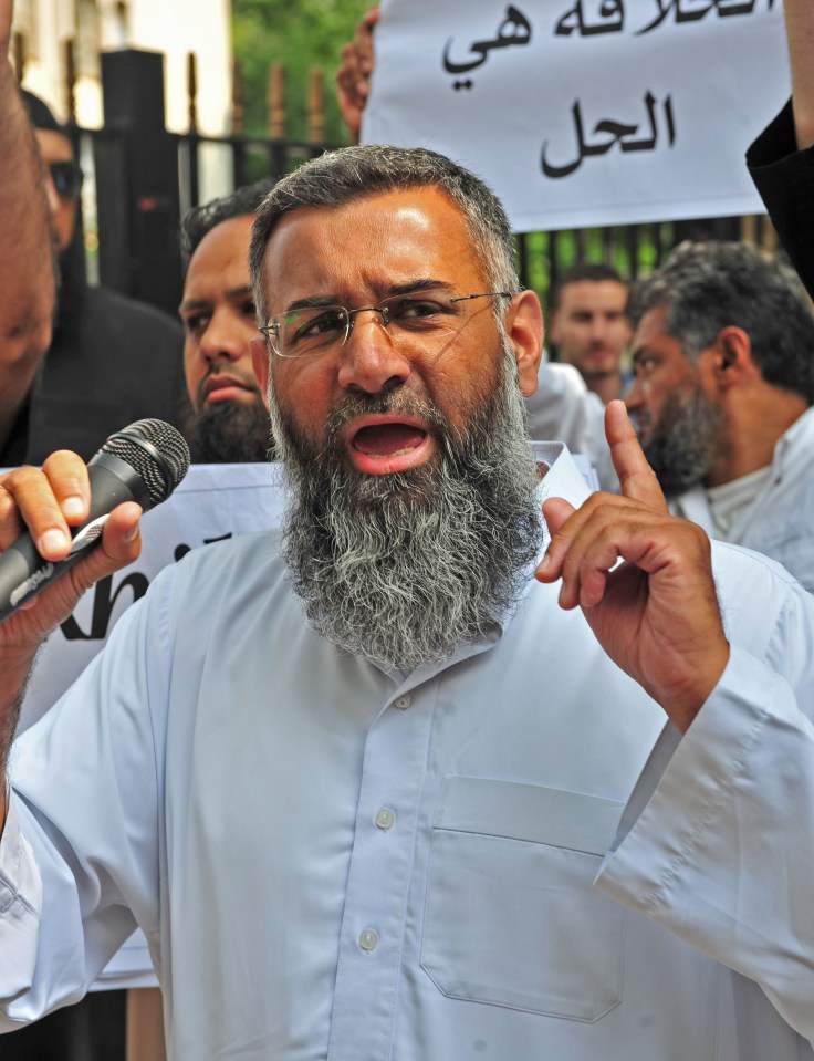  The hate-filled preacher grew a distinctive grey beard and spent roughly two decades drumming up support for extremist causes