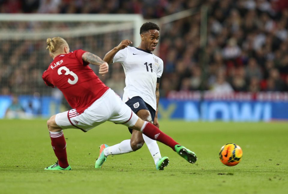 Simon Kjaer in action for Denmark against England 