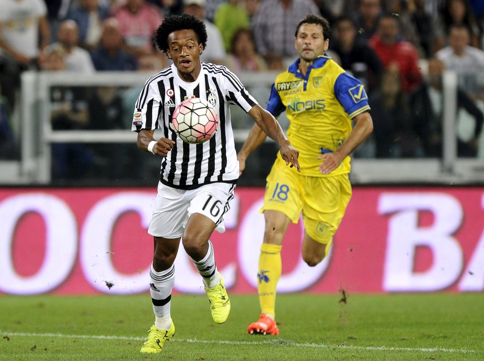 Chievo in action against Juventus