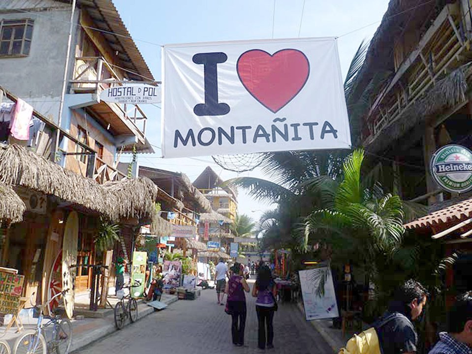 The two young Argentinian women were found on the beach near Montanita 