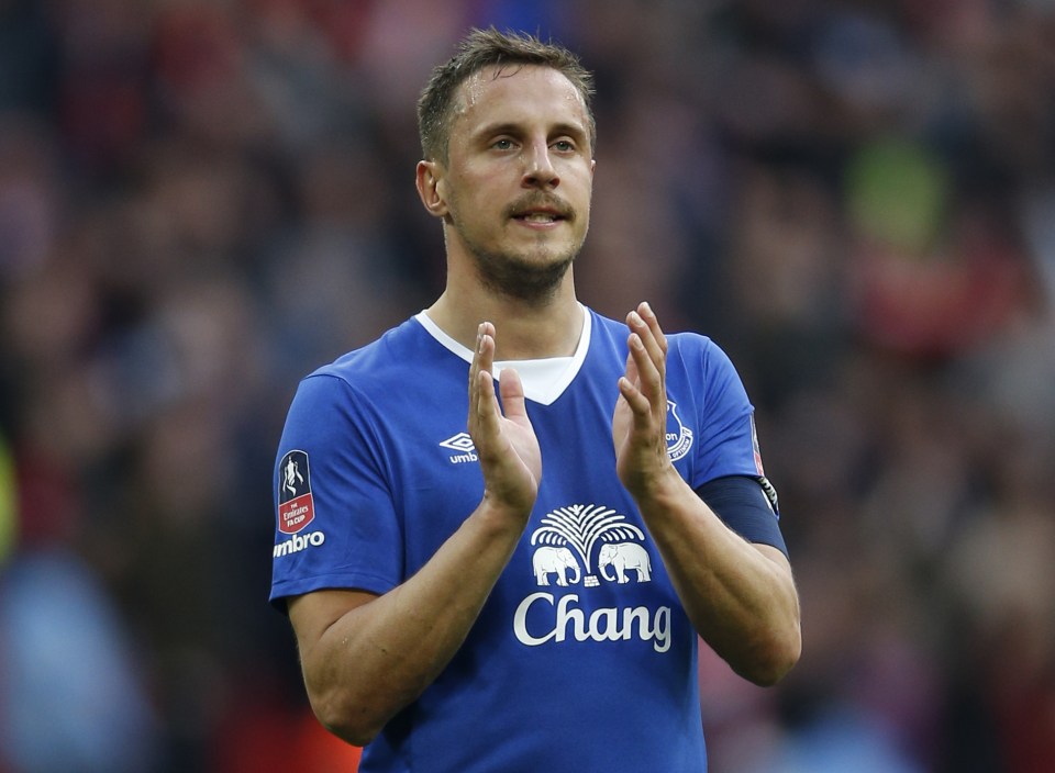  Everton skipper Phil Jagielka could be set for move to Sunderland