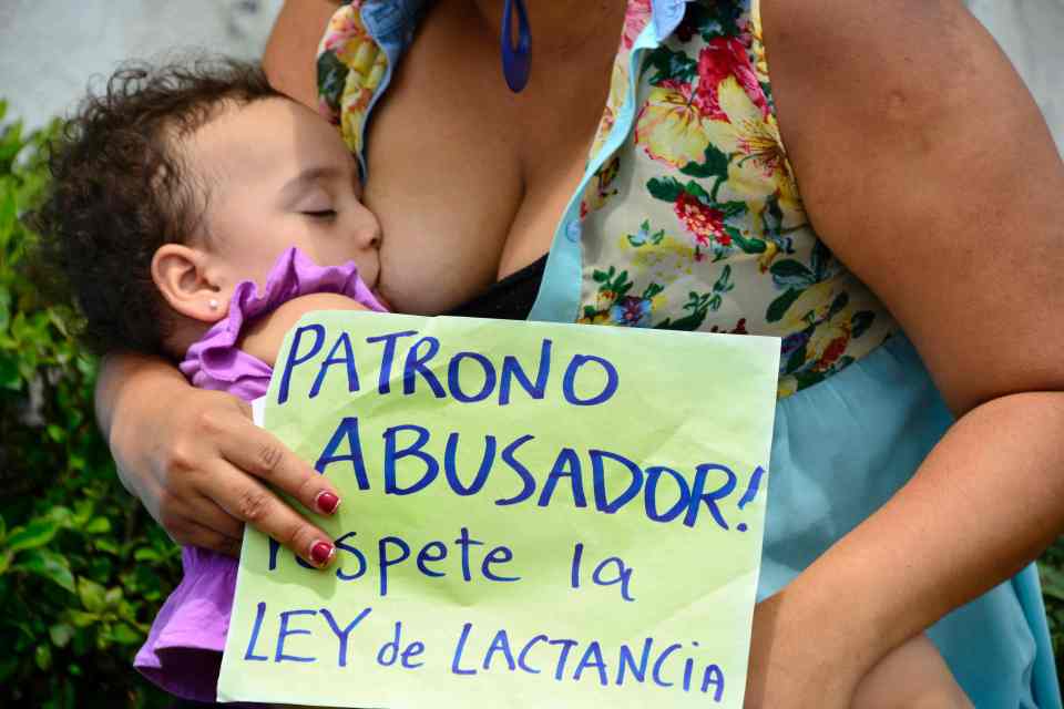  Women call for a change in the breastfeeding law outside the Legislative Assembly in San Jose