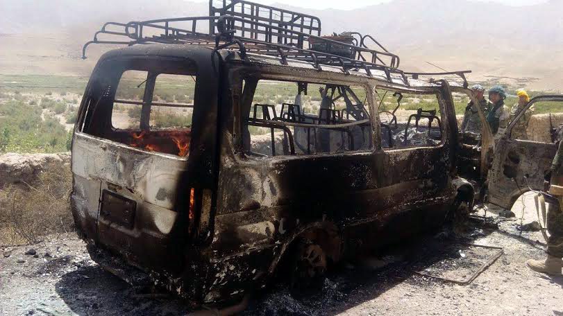  The vehicle which was carrying the tourists was attacked by rocket-propelled grenades