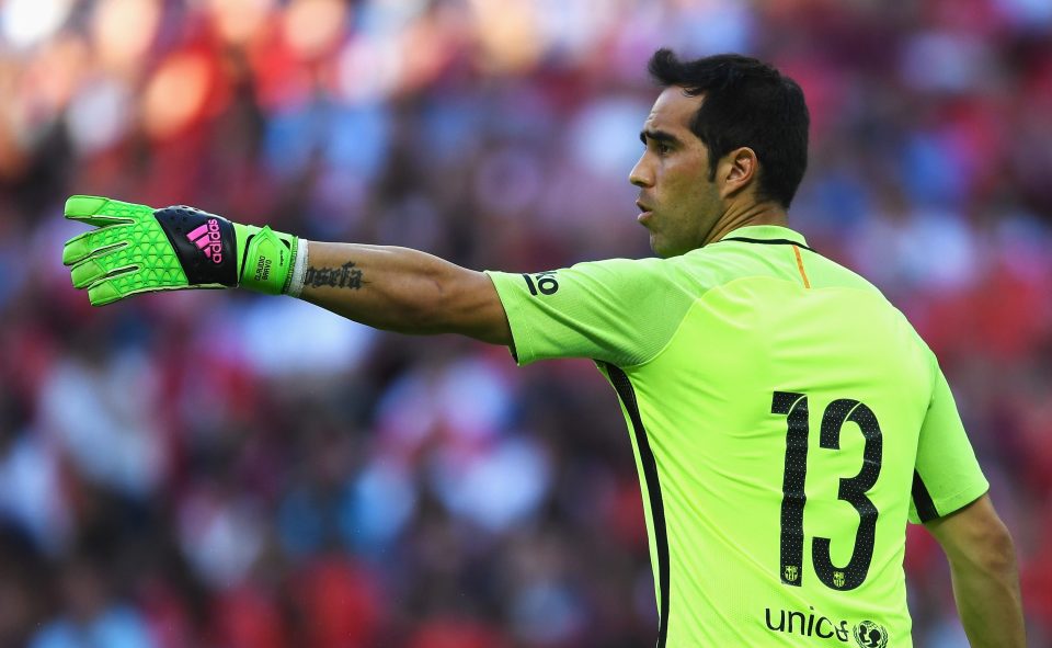  Claudio Bravo will be announced as a City player in the coming days