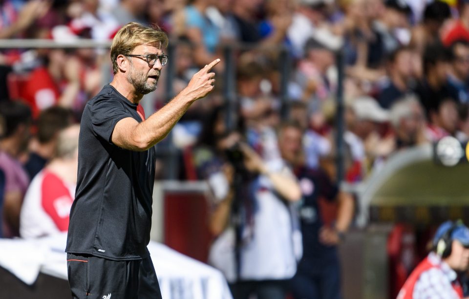  Jurgen Klopp wants his Liverpool side to emulate Leicester Citys unlikely charge to the Premier League title last season