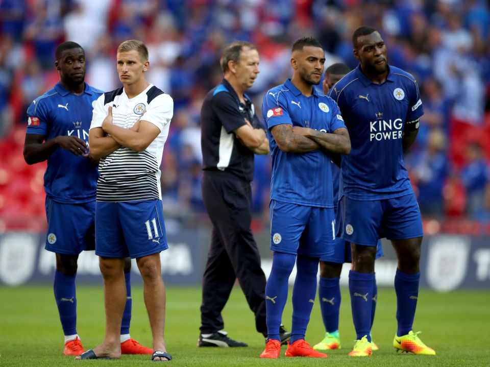 Leicester City players stand dejected after the Community Shield match at Wembley Stadium, London. PRESS ASSOCIATION Photo. Picture date: Sunday August 7, 2016. See PA story SOCCER Shield. Photo credit should read: Nick Potts/PA Wire. RESTRICTIONS: EDITORIAL USE ONLY No use with unauthorised audio, video, data, fixture lists, club/league logos or "live" services. Online in-match use limited to 75 images, no video emulation. No use in betting, games or single club/league/player publications.