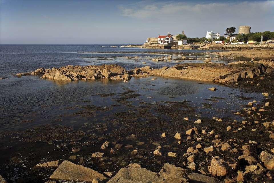 Ireland, Dublin, Sandycove, general view, looking toward Joyce's Tower, Sandcove.