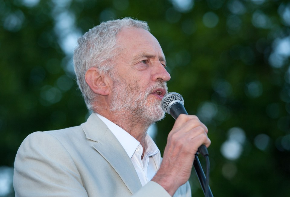  Jeremy Corbyn is widely expected to win the Labour leadership contest which could cause a split in the party with MPs considering breaking away